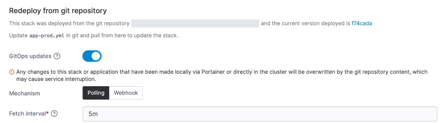 Portainer의 Swarm 스택 상세 화면. Git 저장소에서 다시 배포하는 설정에 GitOps 업데이트가 켜져 있고, 5분마다 폴링하도록 설정돼 있다
